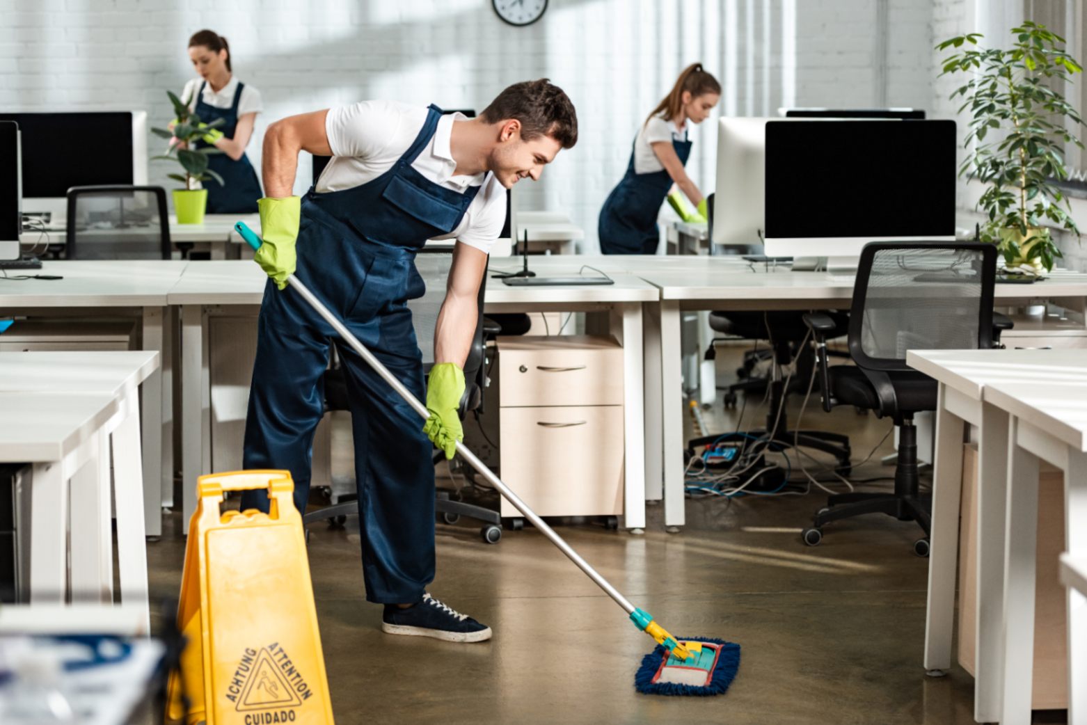 Reinigungskraft für Büro gesucht